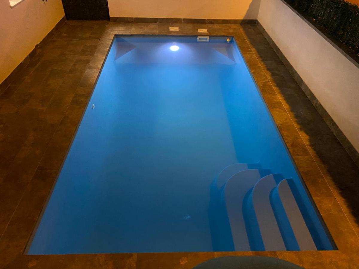 Villa Luxury - Private Pool - Wifi - Solarium อาลิกันเต ภายนอก รูปภาพ