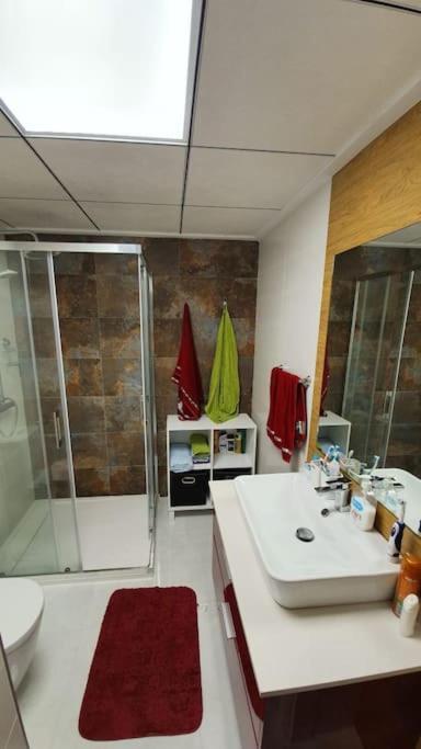 Villa Luxury - Private Pool - Wifi - Solarium อาลิกันเต ภายนอก รูปภาพ